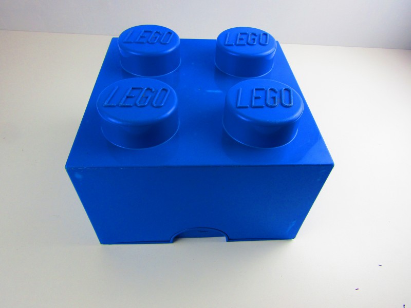 Grillig Nuchter klimaat Lego Opbergdoos: The Lego Group, 2010 - De Kringwinkel