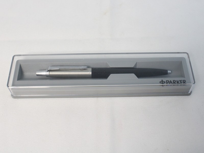 Parker Pen F