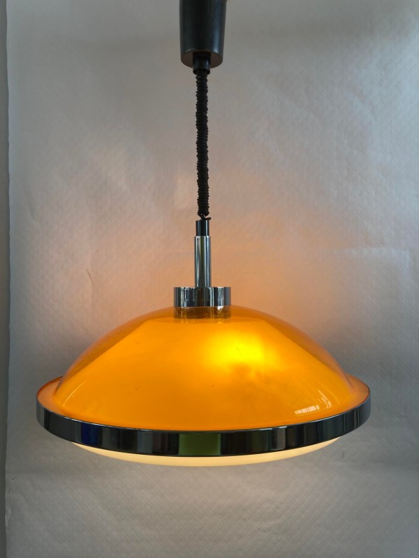Gebakjes Ambtenaren Pionier Retro oranje plafondlamp - De Kringwinkel