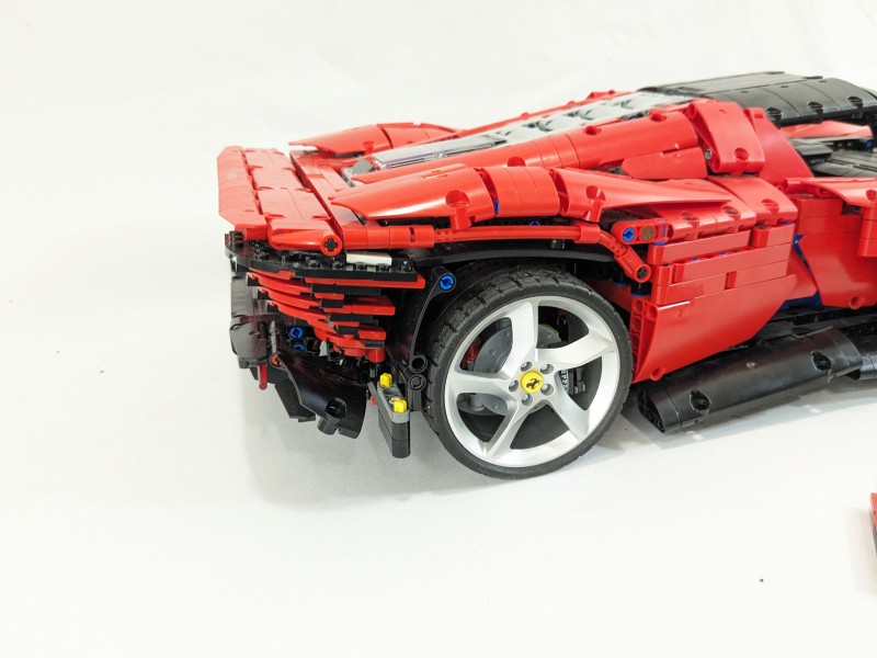 LEGO  Ferrari Daytona SP3