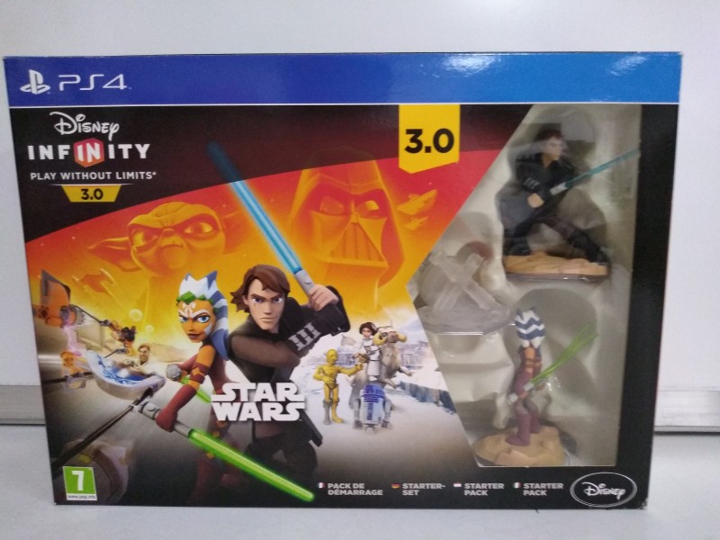 PS4  Disney Infinity 3.0 Star Wars Starter Pack