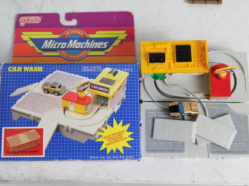 Lot Micro Machines auto's en speelsets