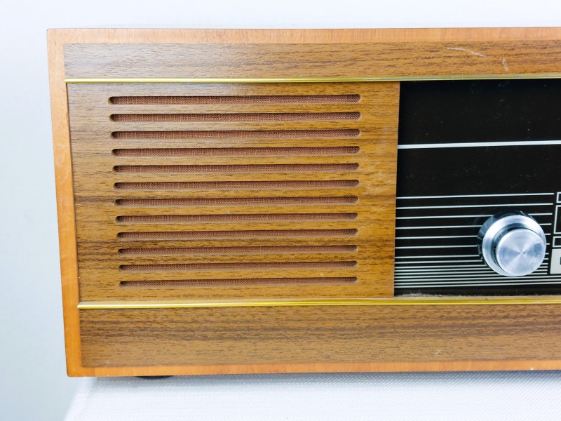 Vintage radio RFT