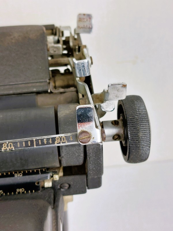 Oude typemachine ROYAL