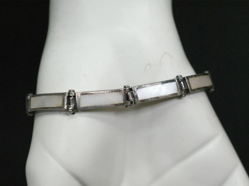 Armband met parelmoer