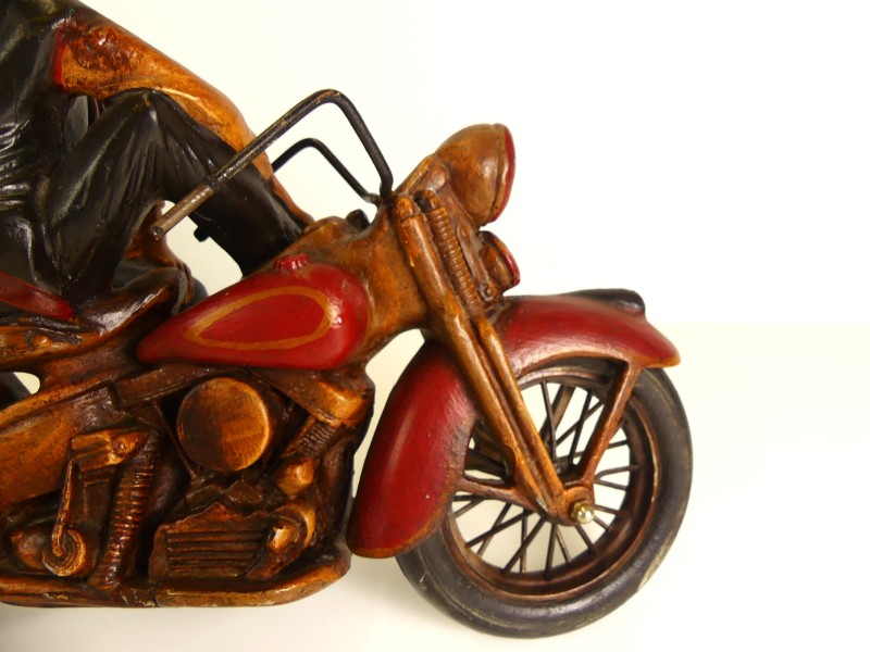 Vintage man beeld op - Harley Davidson - motorfiets