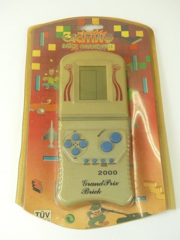 Exciting Brick Grandprix 2000 console