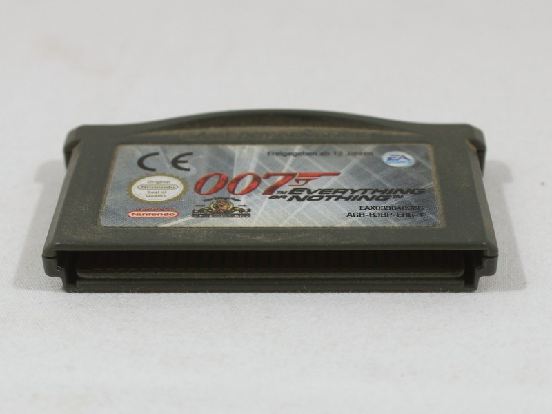 007 Everything or Nothing - Game Boy Advance