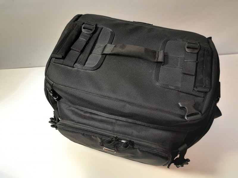 Lowepro Magnum 650 AW cameraschoudertas