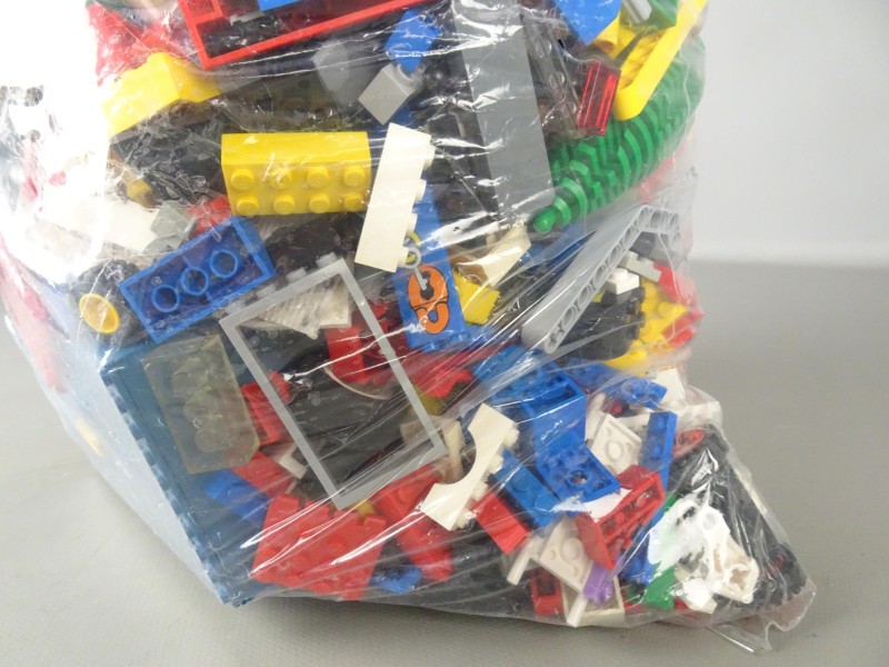 4,84 Kg aan lego