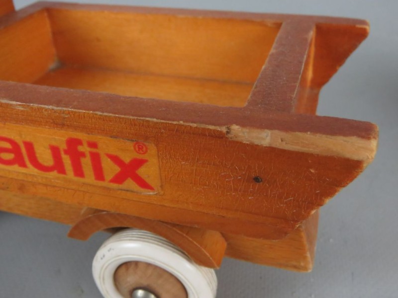 Vintage houten vrachtwagen "Baufix"