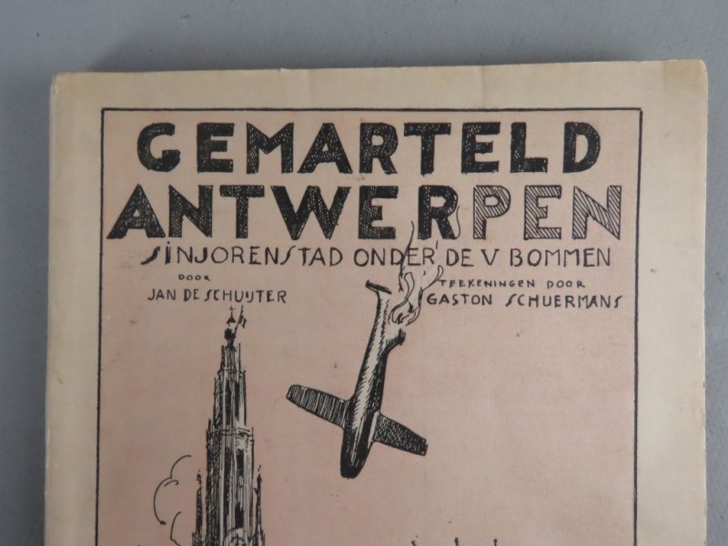 Gemarteld Antwerpen "De Palm" in 1945.