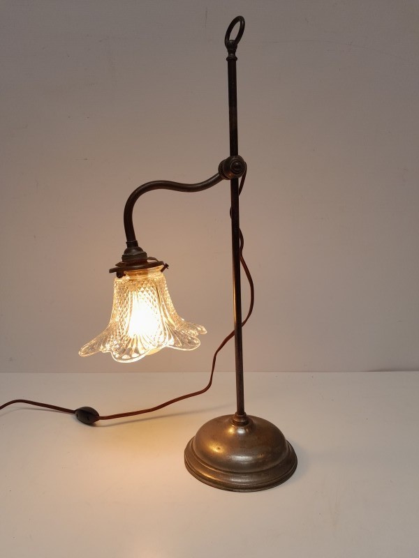 Tafellamp in art deco stijl