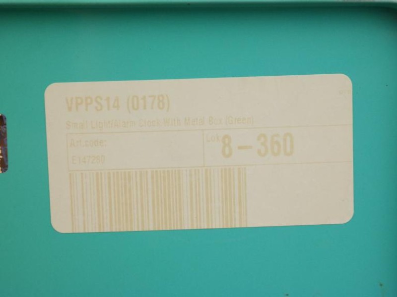 Vintage koplamplook tafelklok met wekker gemerkt "VESPA"  in originele doos