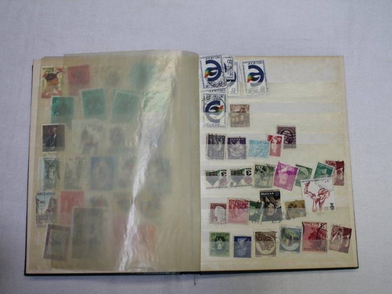 Postzegelalbum- groen (Art. 807)