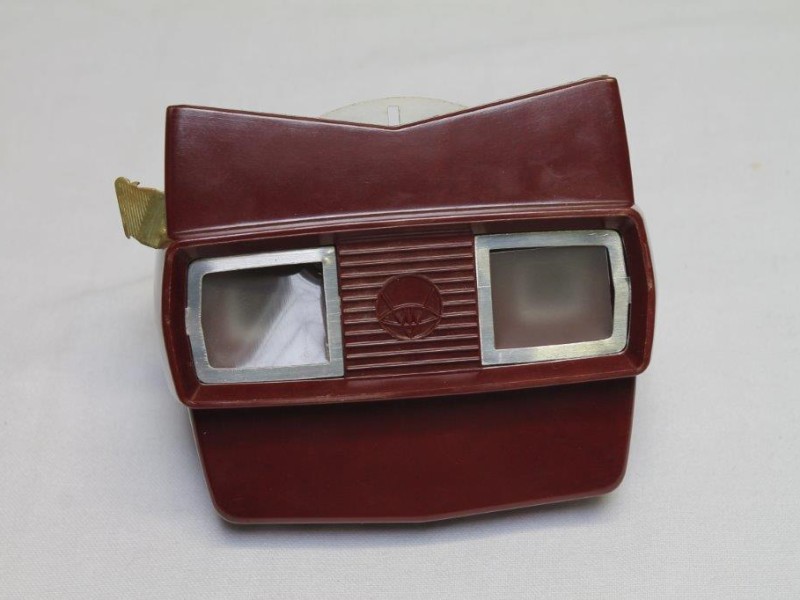 Antieke bakelieten "View Master" met zes bijhorende schijfjes (Art. 849)