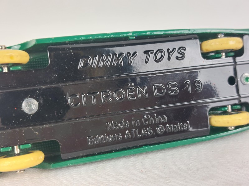 Set dinky toys auto's