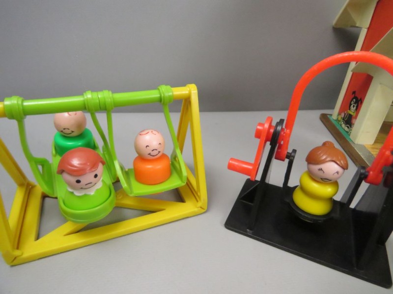 Fisher Price school