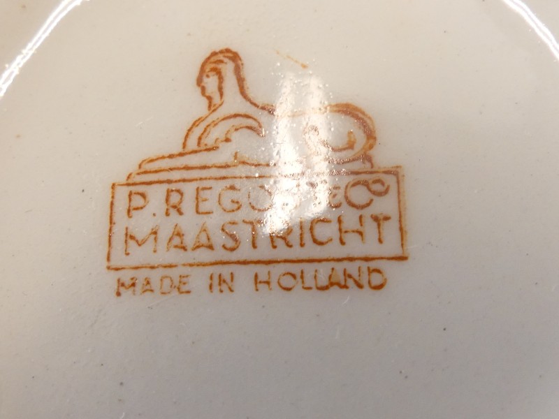 P. Regout & Co vintage servies