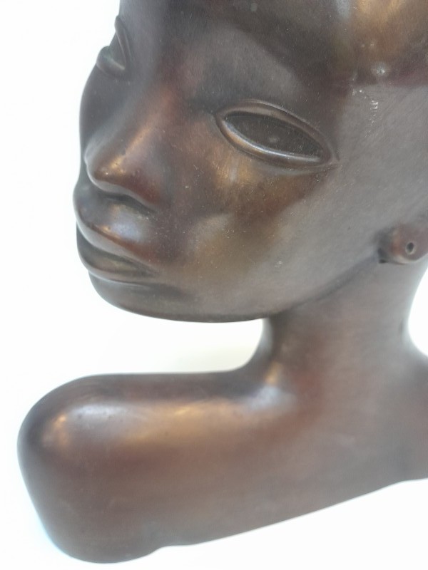 Art Deco Buste van een afrikaanse dame