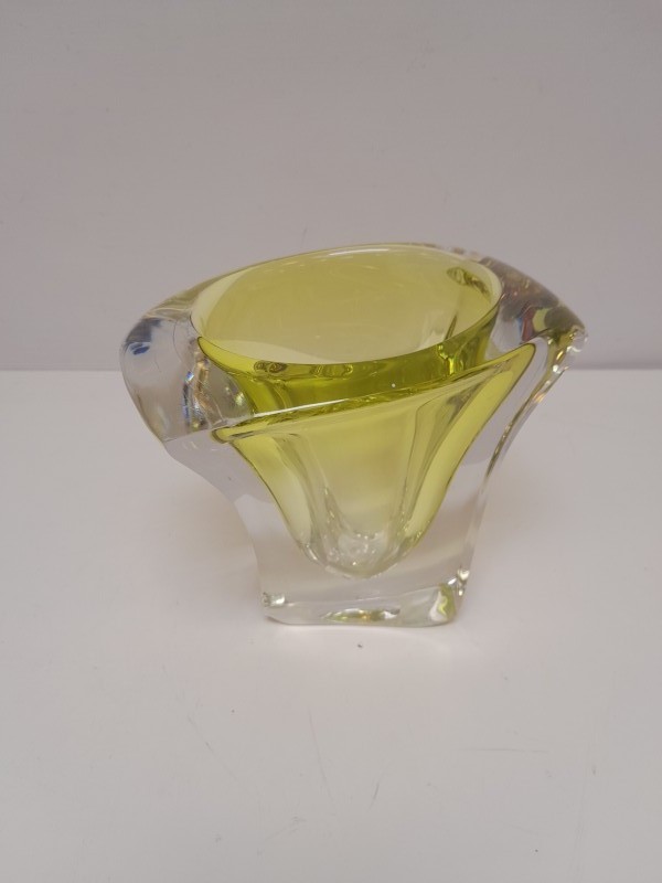 Gele kristallen jaren '50 vaas zonder markeringen