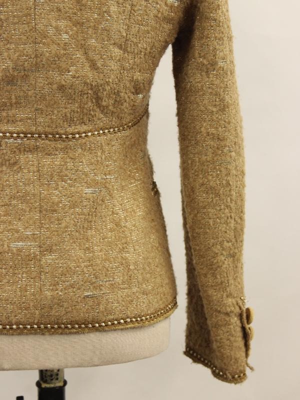Knappe vintage vest met veel gouddraad, gemerkt Moshino cheap and chic