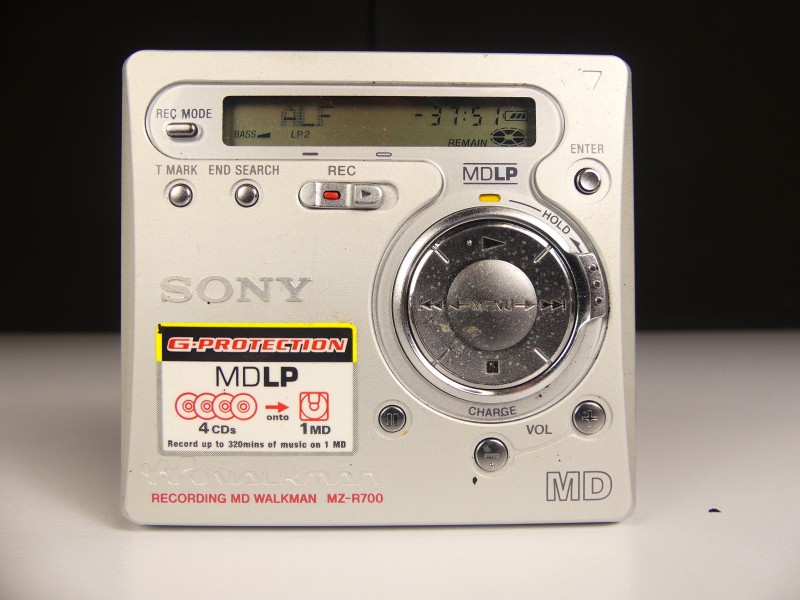 Minidisc speler Sony + benodigdheden