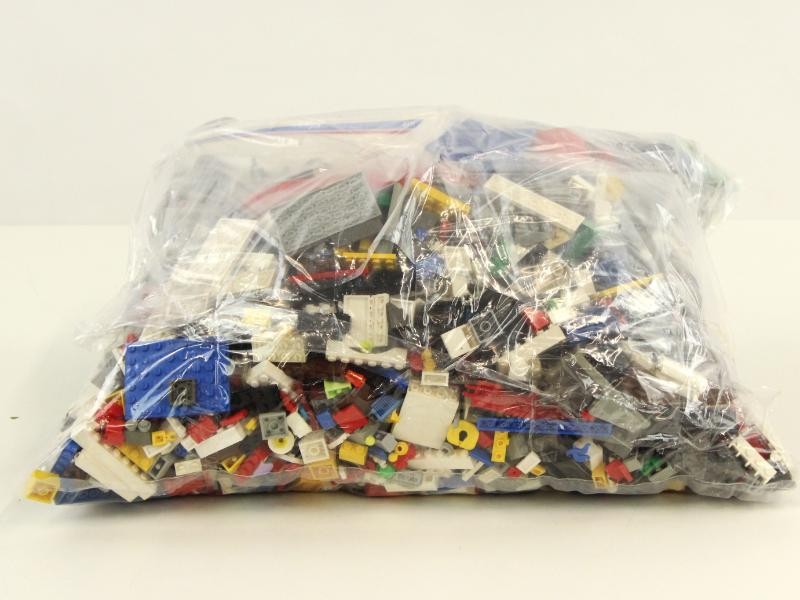 Zak met 5 kilo losse lego bouwsteentjes - gemengde mix