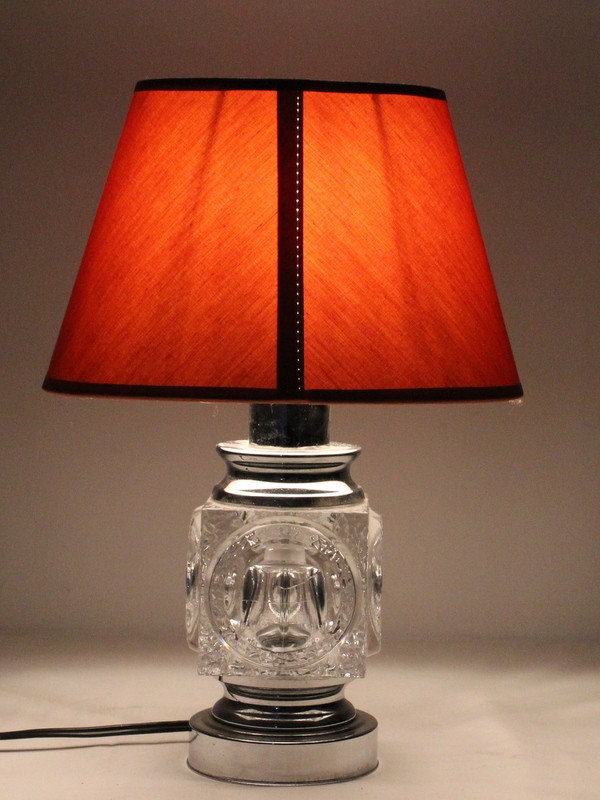 Ice Cube Tafellamp design naar Peill & Putzler