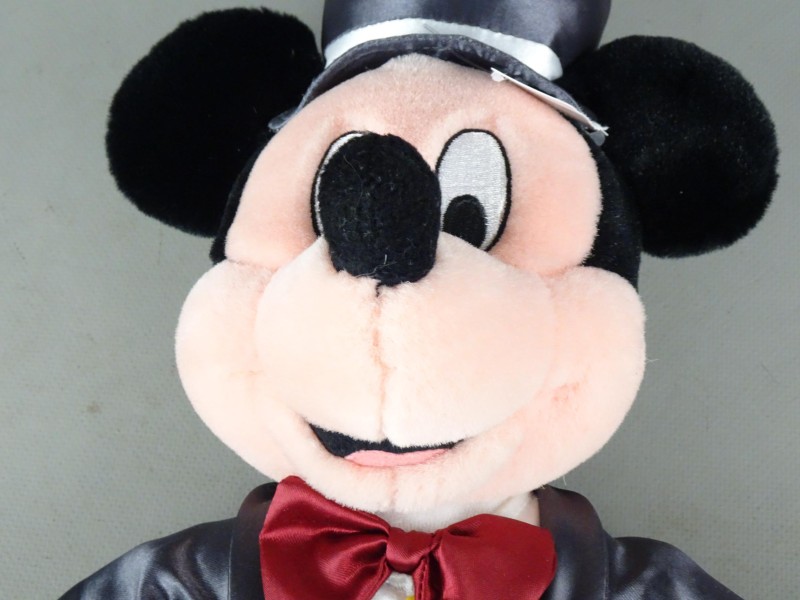 Mickey en Minnie Mouse trouwdag knuffels