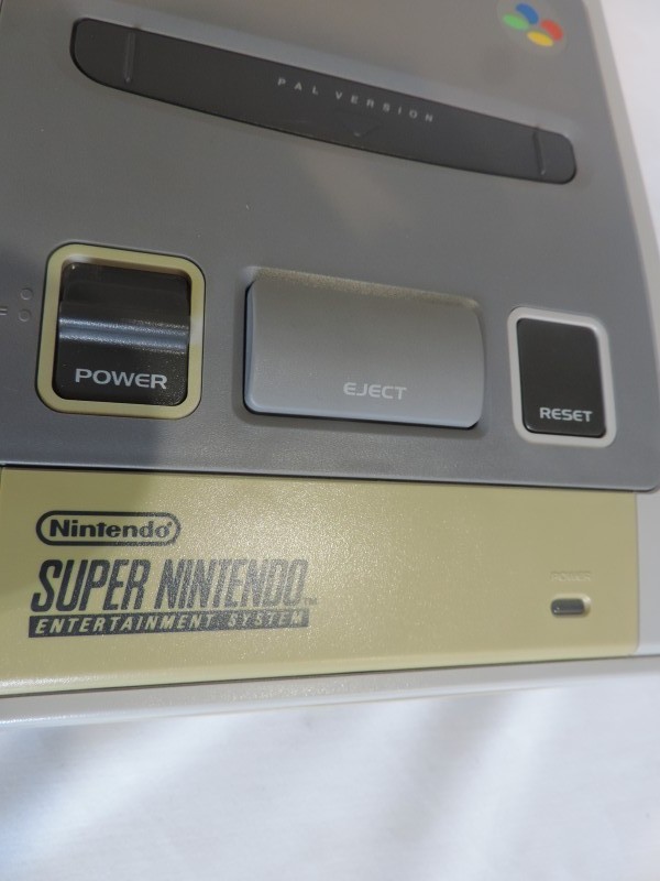 Vintage Super Nintendo Entertainment System