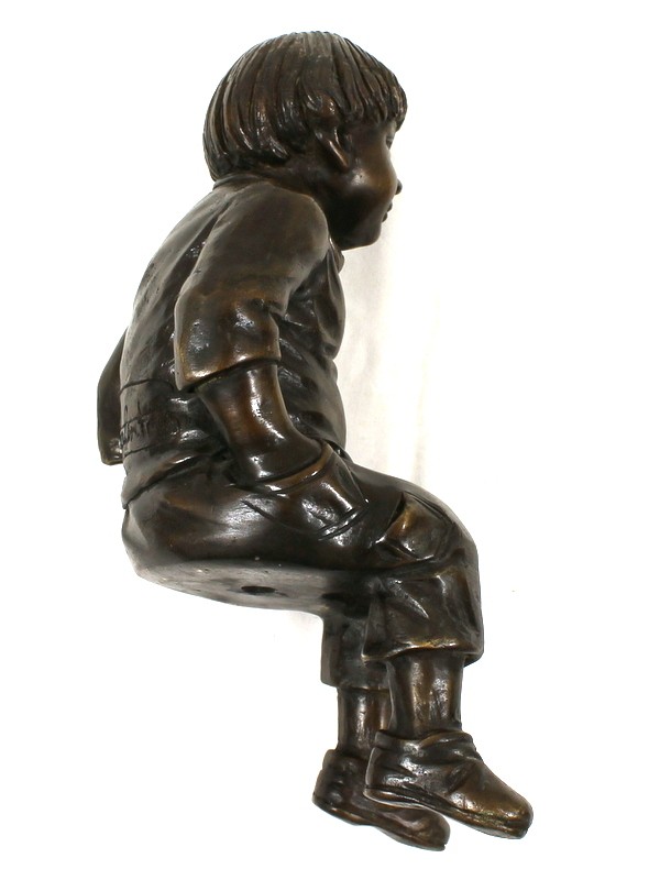 Valentino bronzen sculpturen