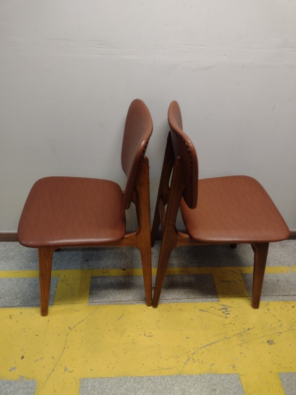2 Vintage stoelen