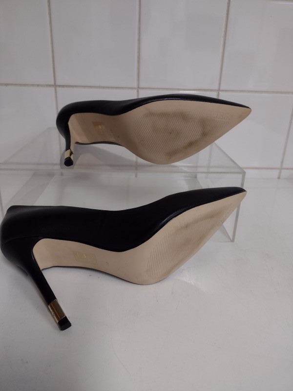 Zwarte Lederen Guess Pumps