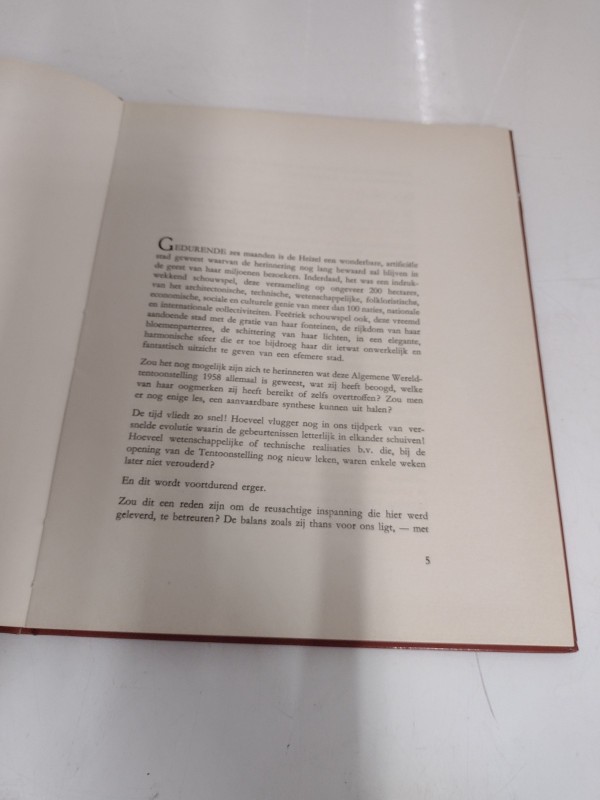 Officieel gedenkboek Algemene Wereldtentoonstelling Brussel 1958