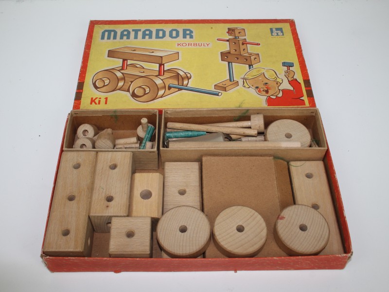 3 dozen vintage MATADOR constructie speelgoed
