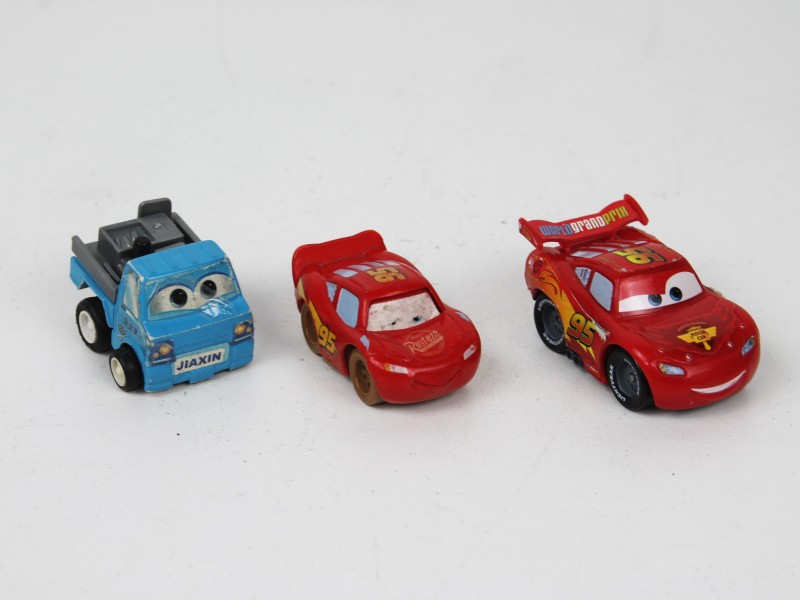 Set Cars box & toys van Disney