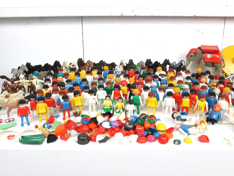 Groot lot (vintage) playmobil - 100+ figuurtjes/diertjes/accessoires