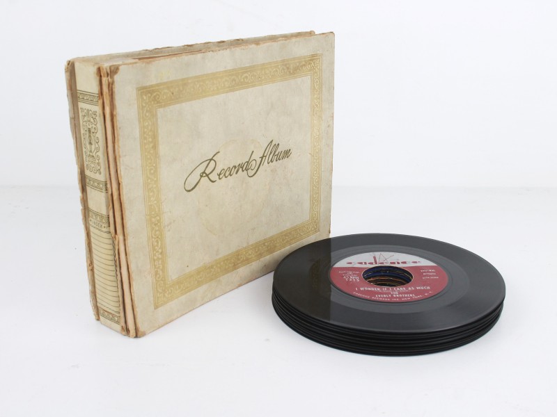 Vintage Record Album voor 15 Singles