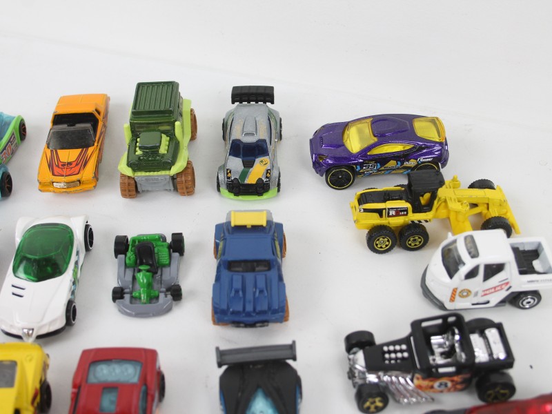 Groot lot HOTWHEELS speelgoed auto's