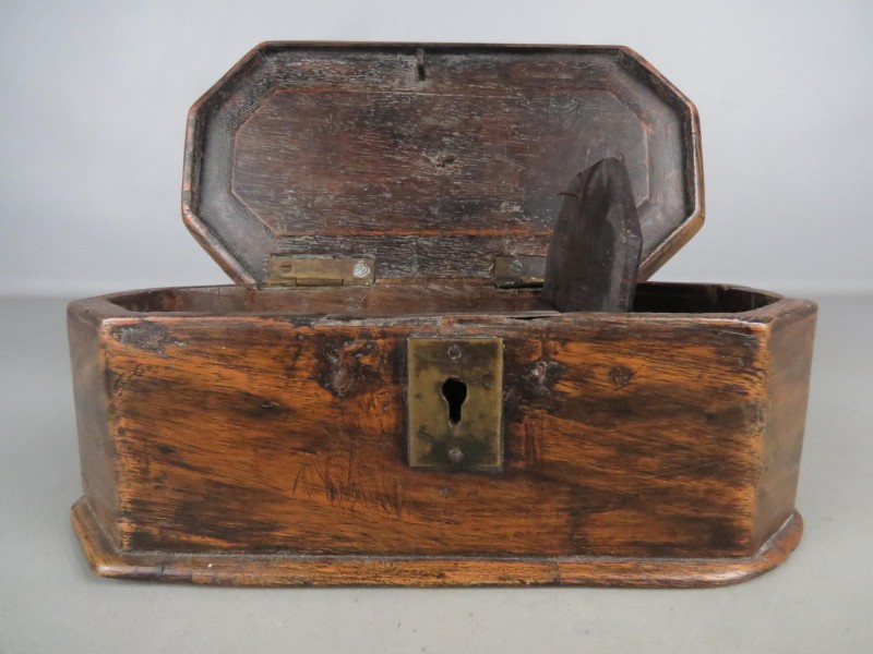 Antiek houten tabak kistje
