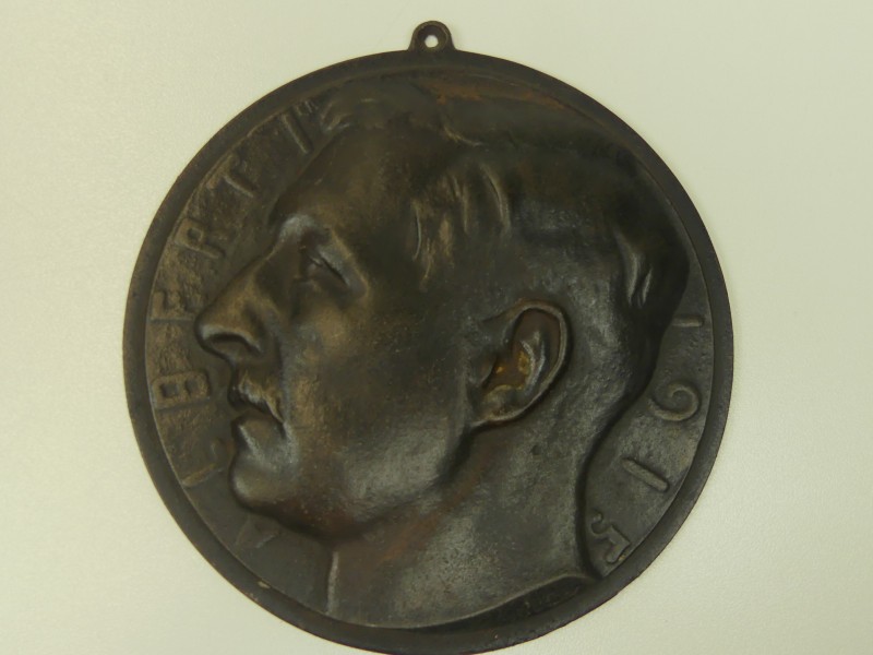 Vintage Bronzen reliefkaders en medailles