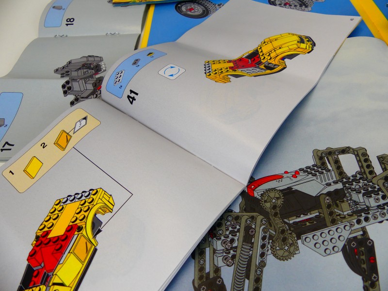 Uniek Lego bouw-boekjes (1)