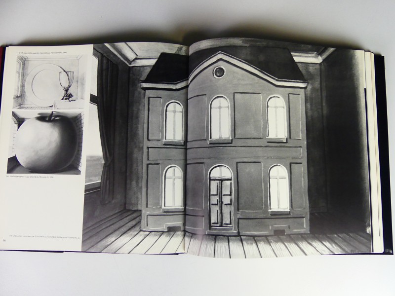 Vintage kunstboek - ‎René Magritte tekens en beelden - 1977