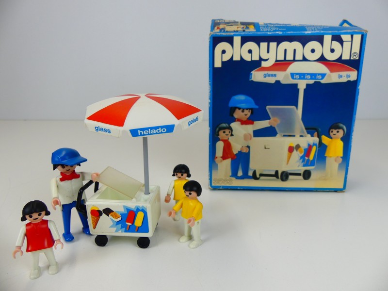 Vintage Playmobil dozen