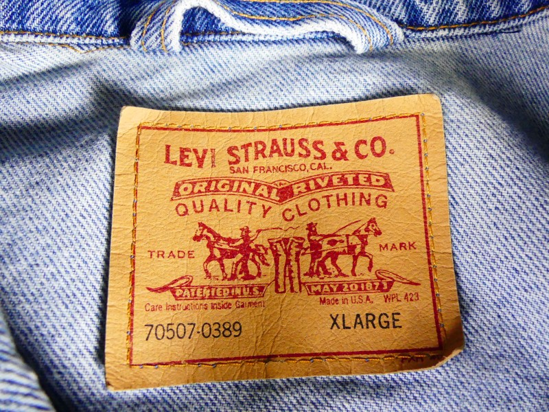 Vintage LEVI STRAUSS & CO Trucker Jacket  XL