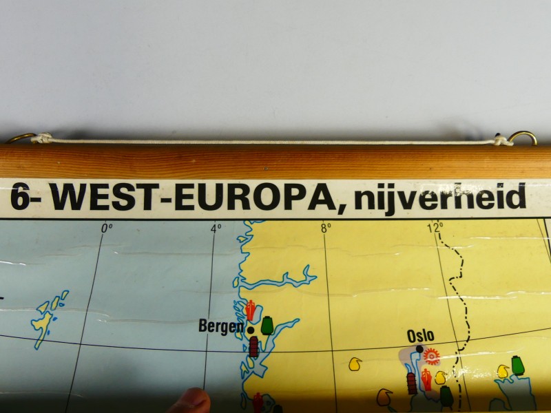 Vintage – Economie in West-Europa – 3 schoolkaarten - 1977