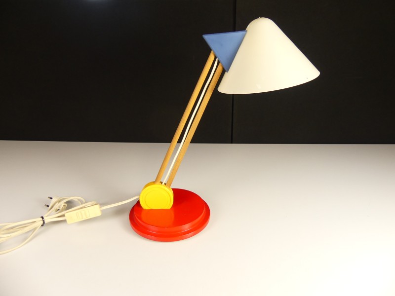 1980s Ikea Lamp Memphis stijl