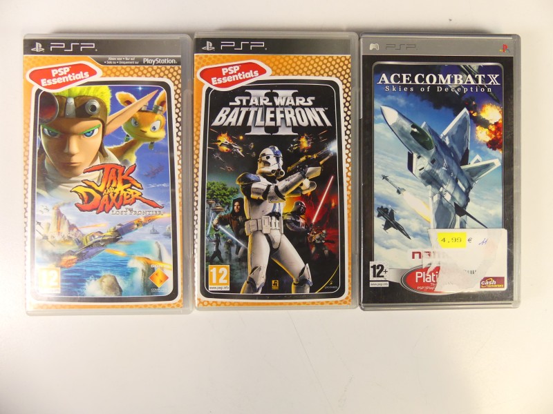 35 Playstation PSP Games