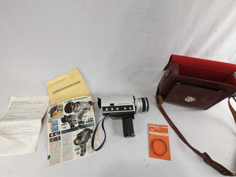 Cosina Professional 7610 [Super 8 camera ]